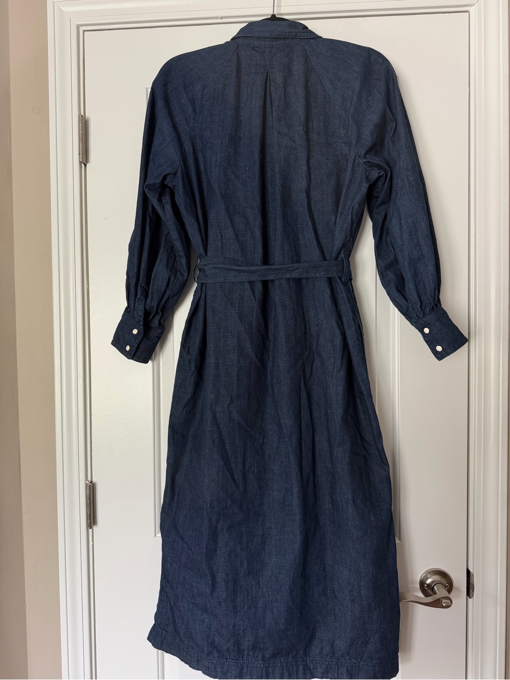 Banana Republic belted denim midi dress - Picture 3 of 15